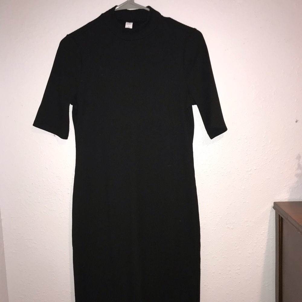 Old Navy black dress